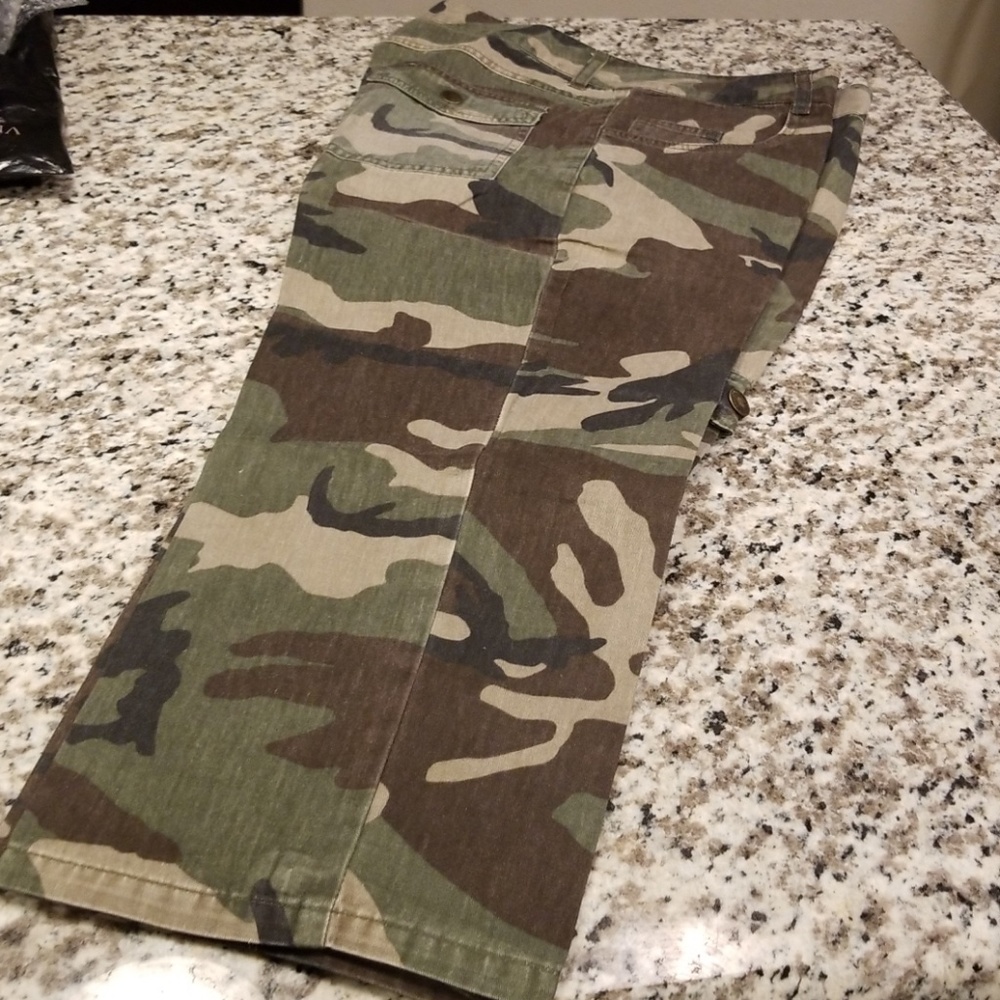 Lady Belle Ranger capris